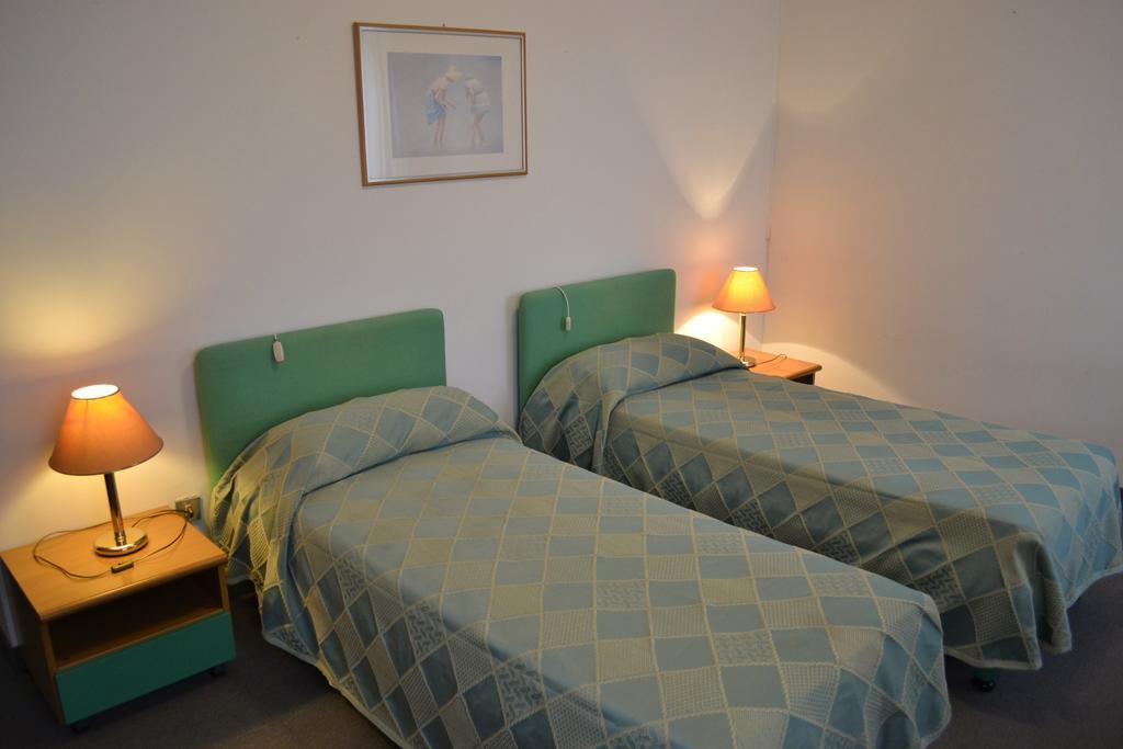 Hotel Ezzelino San Zenone Exteriör bild